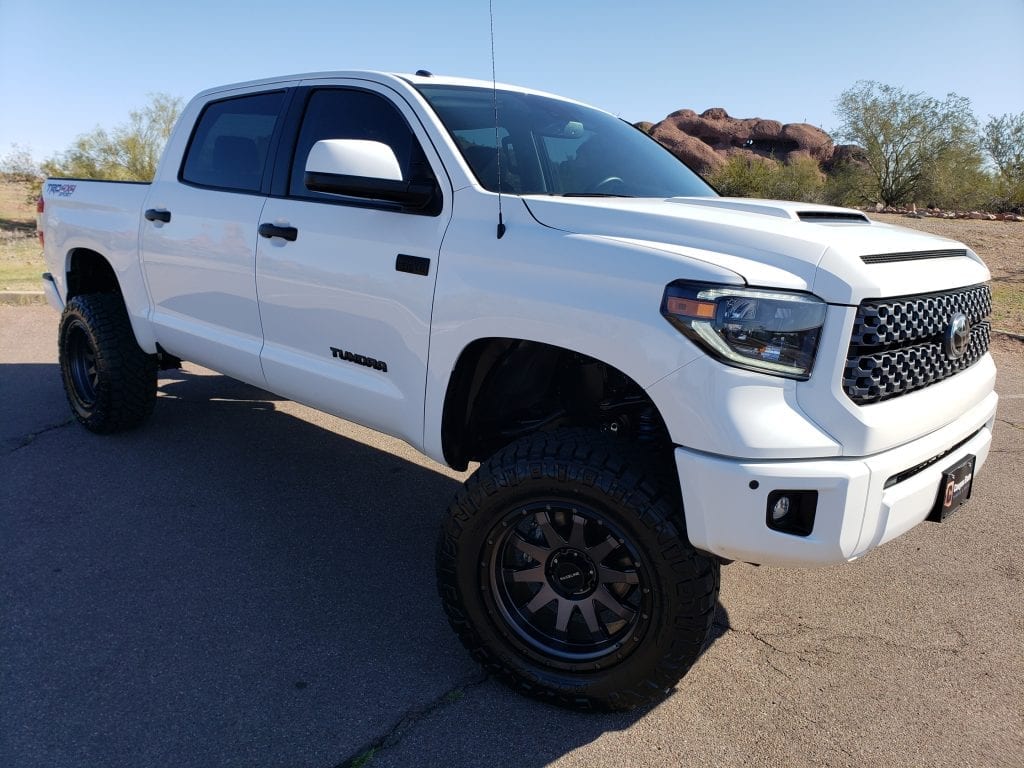 2019 Lifted Toyota Tundra Crew Max (10)