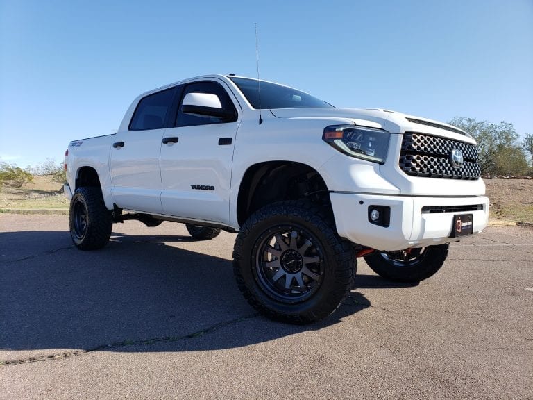 2019 Lifted Toyota Tundra Crew Max (7)