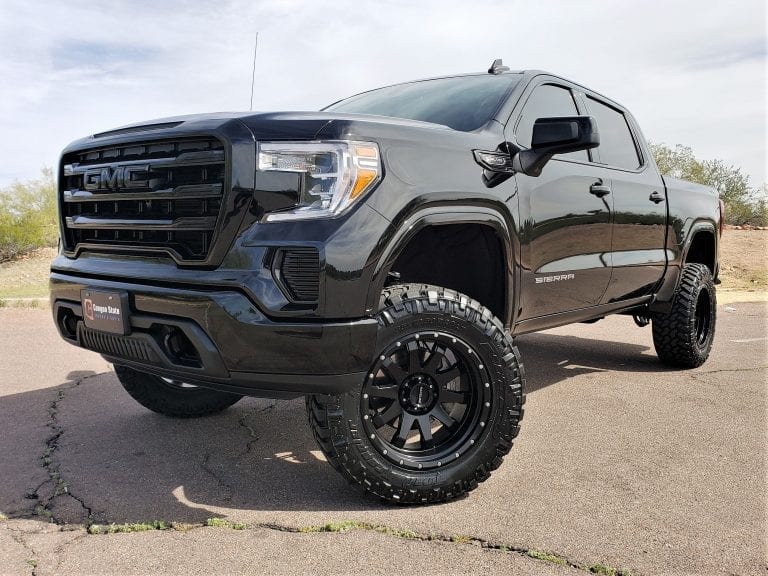 Lifted GMC Sierra 1500 4×4