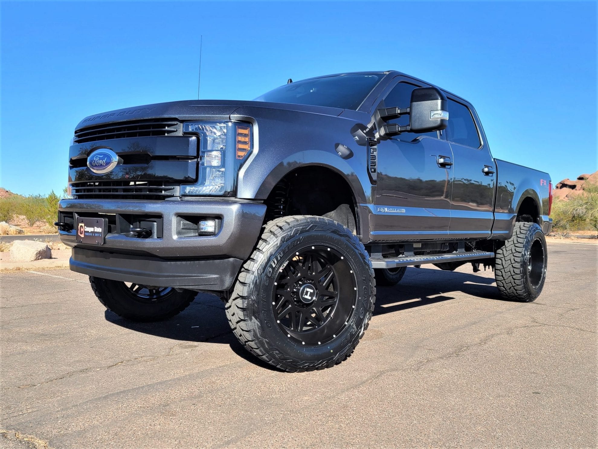 LIFTED FORD SUPER DUTY