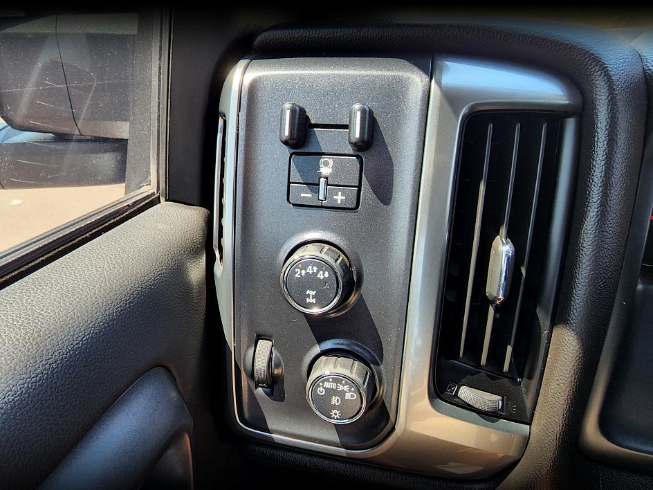 2019 Chevrolet Silverado 3500HD LT Z71 photo 21