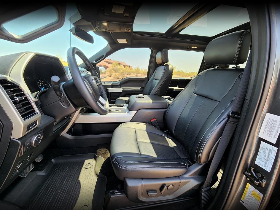 2020 Ford F-150 Lariat photo 10