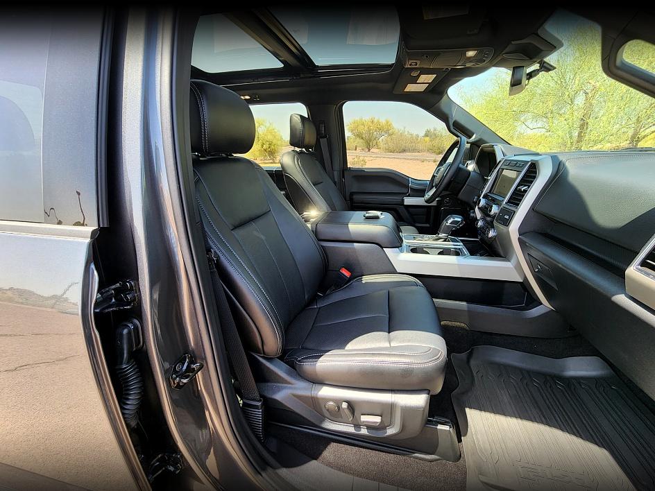 2020 Ford F-150 Lariat photo 15