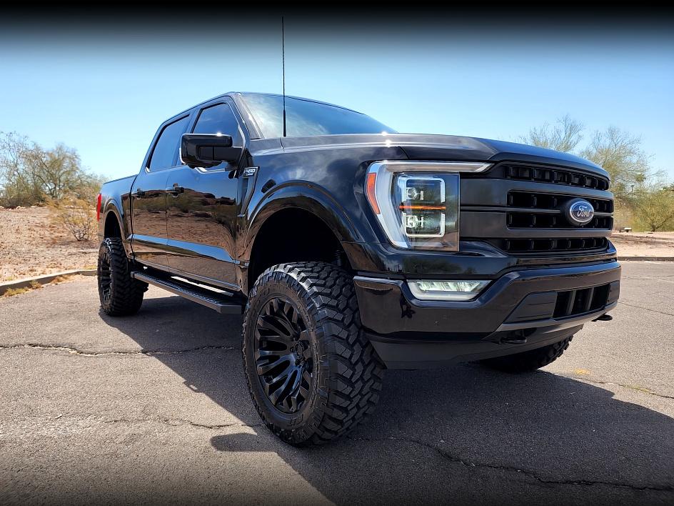 2021 Ford F-150 Lariat FX4 photo 6