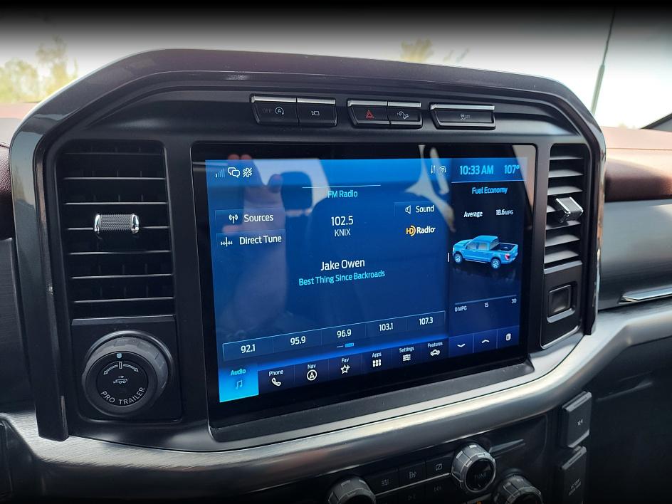 2021 Ford F-150 Lariat FX4 photo 24