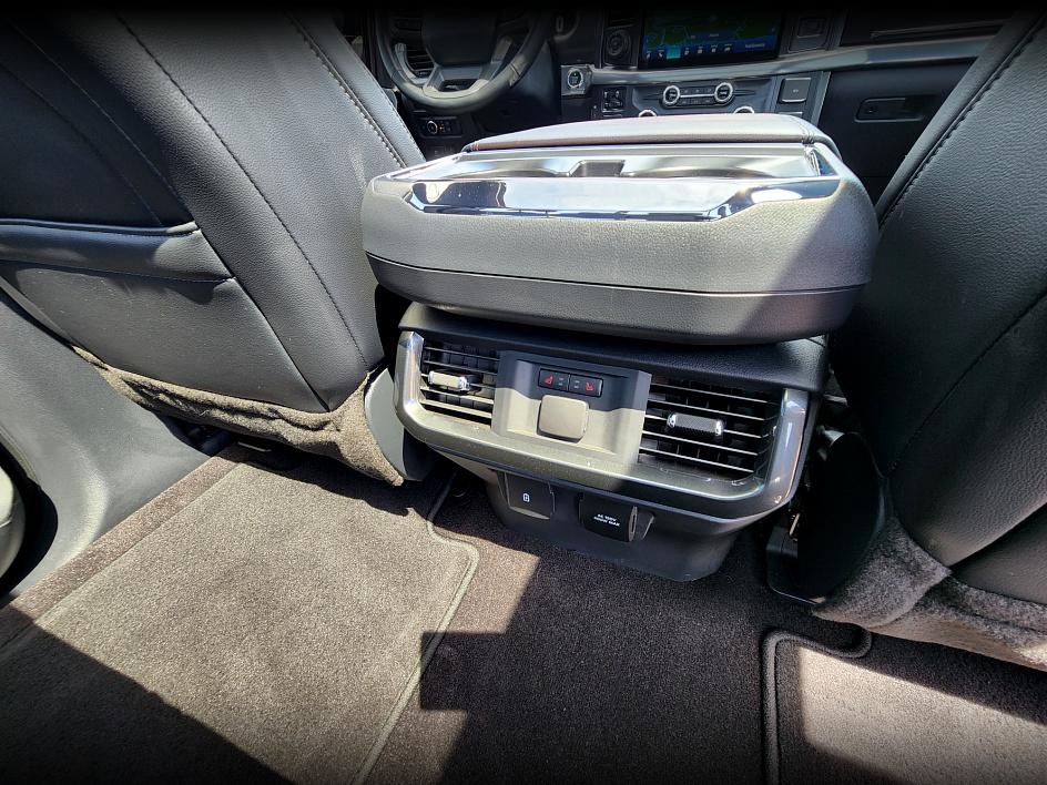 2021 Ford F-150 Lariat FX4 photo 17