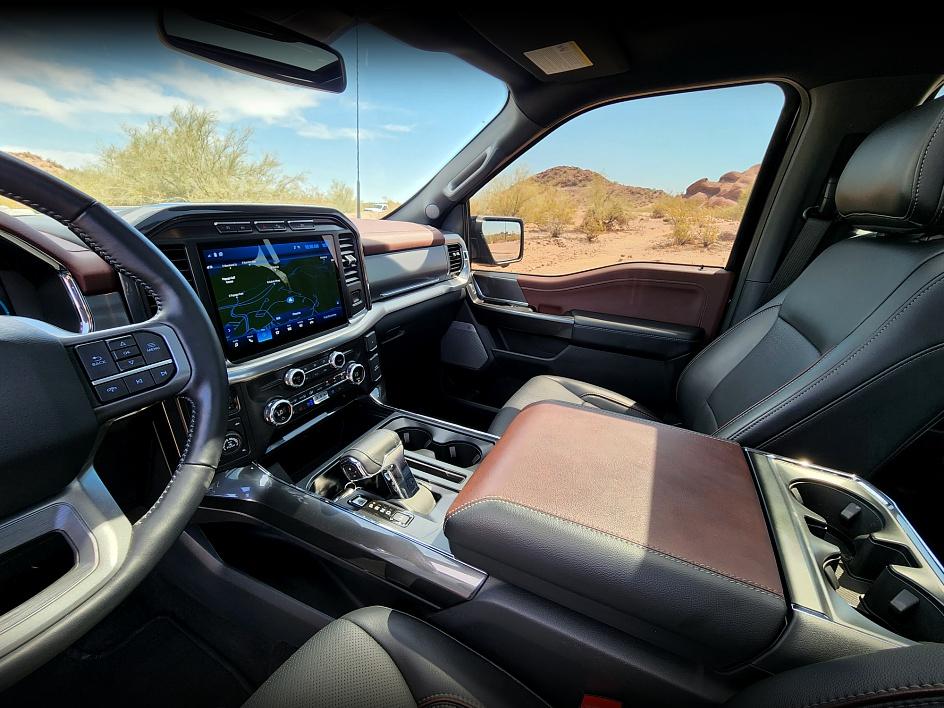 2021 Ford F-150 Lariat FX4 photo 12