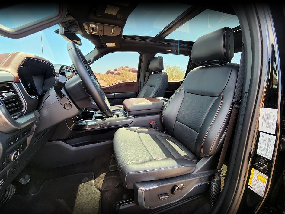 2021 Ford F-150 Lariat FX4 photo 11