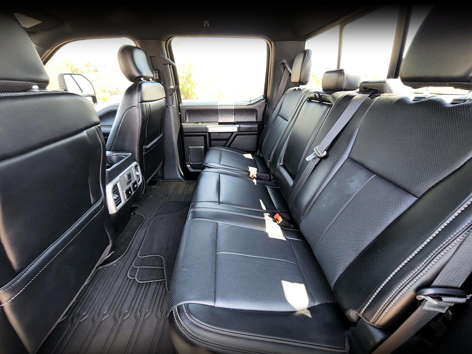 2018 Ford F-150 Lariat photo 16