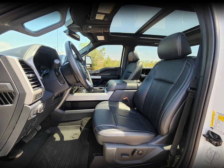 2022 Ford F-250 Lariat FX4 photo 17