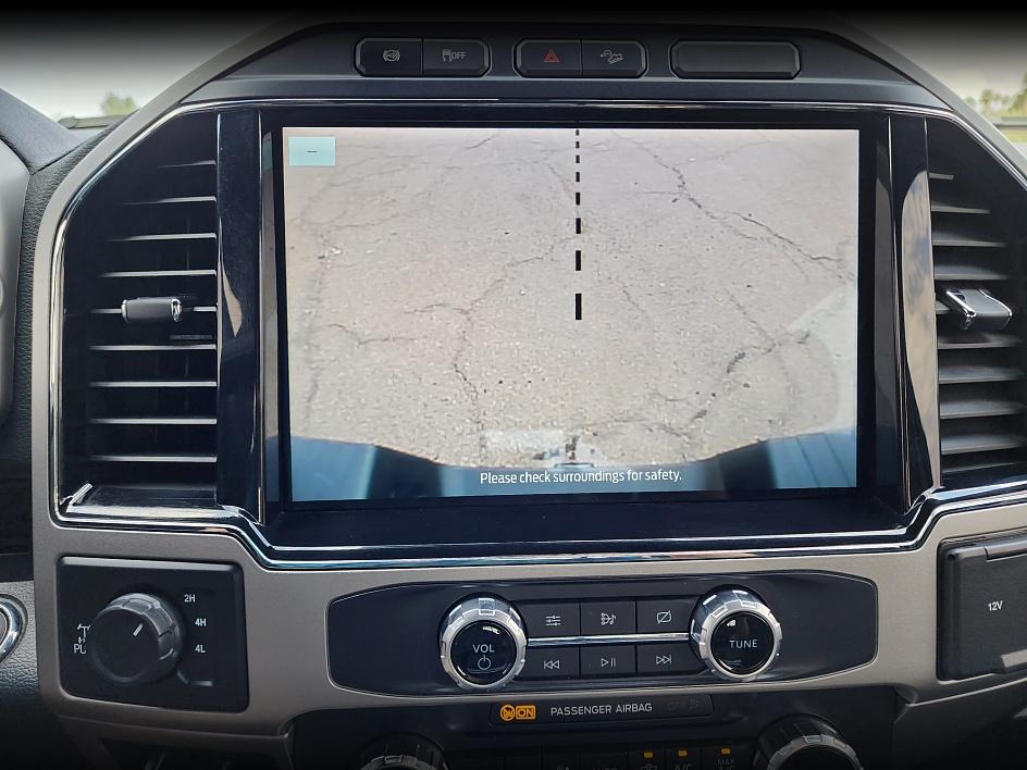 2022 Ford F-250 Lariat FX4 photo 24