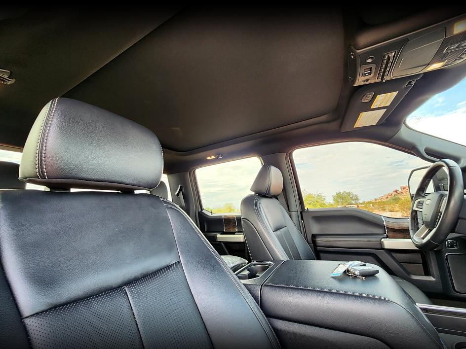 2022 Ford F-250 Lariat FX4 photo 16