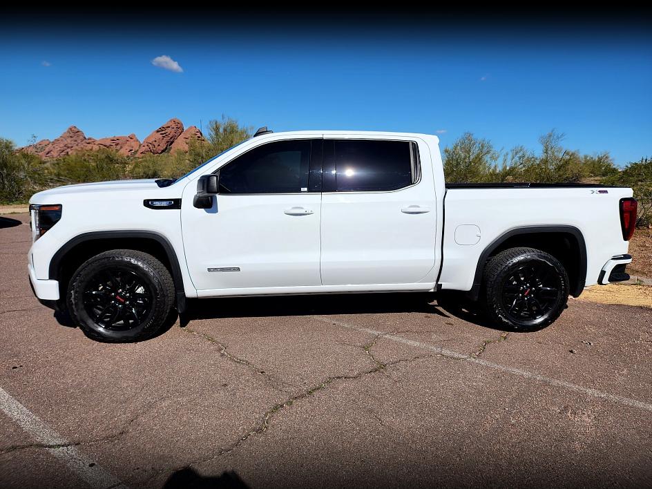 2022 Gmc Sierra 1500 Elevation photo 2