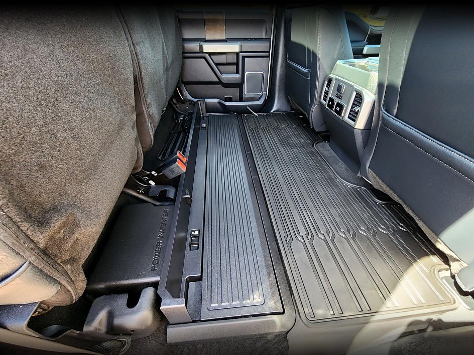 2022 Ford F-350 Lariat photo 17