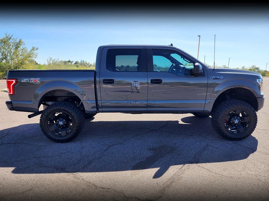 2020 Ford F-150 STX photo 5