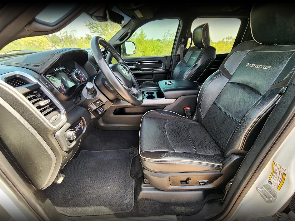 2020 Ram 2500 Laramie photo 12