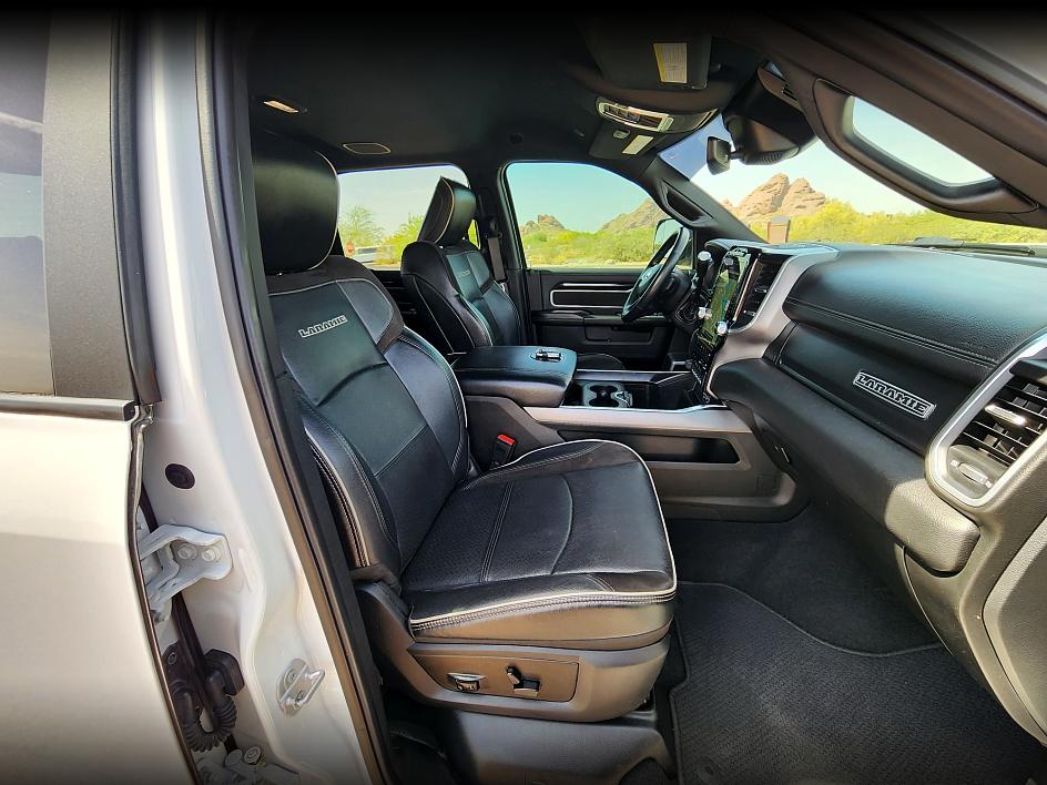 2020 Ram 2500 Laramie photo 19