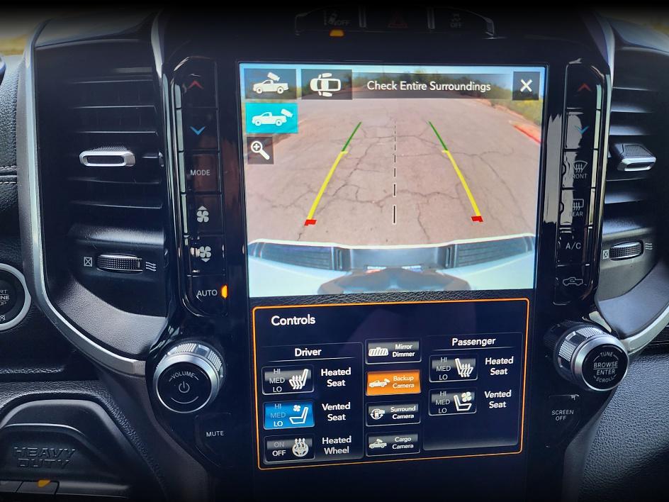 2020 Ram 2500 Laramie photo 23