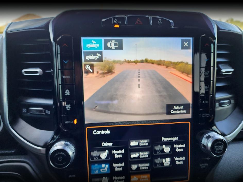 2020 Ram 2500 Laramie photo 25