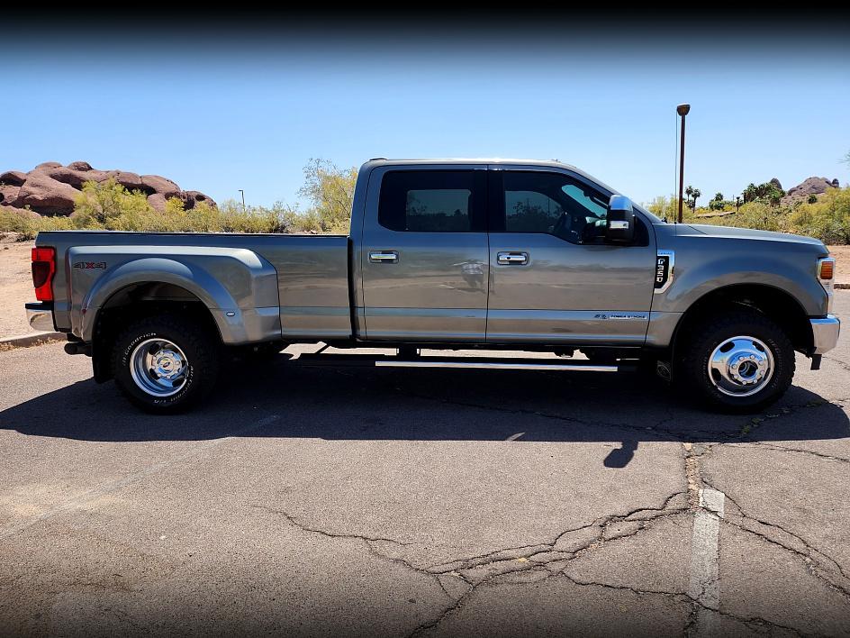 2020 Ford F-350 Lariat photo 5