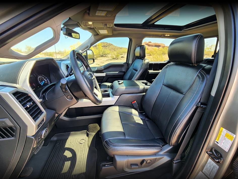 2020 Ford F-350 Lariat photo 9