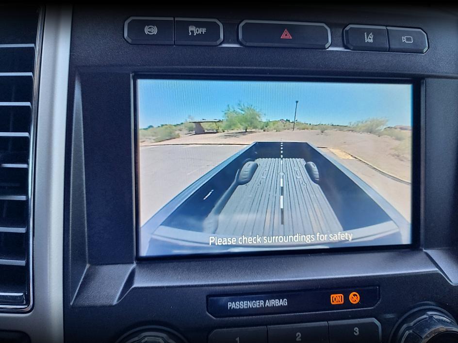 2020 Ford F-350 Lariat photo 22