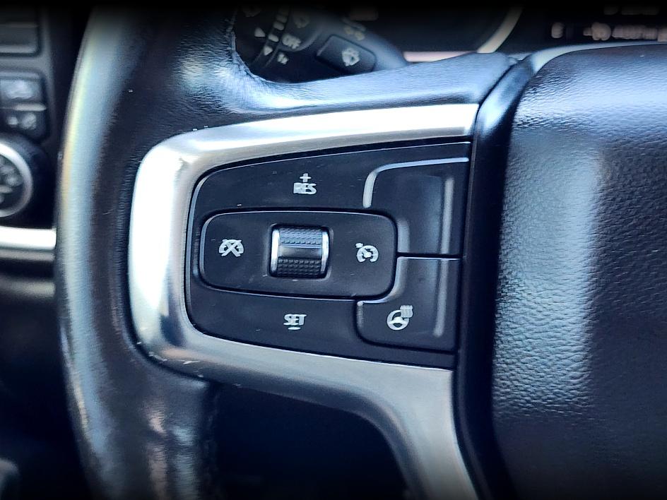 2021 Chevrolet Silverado 2500HD LT Midnight Edition photo 25
