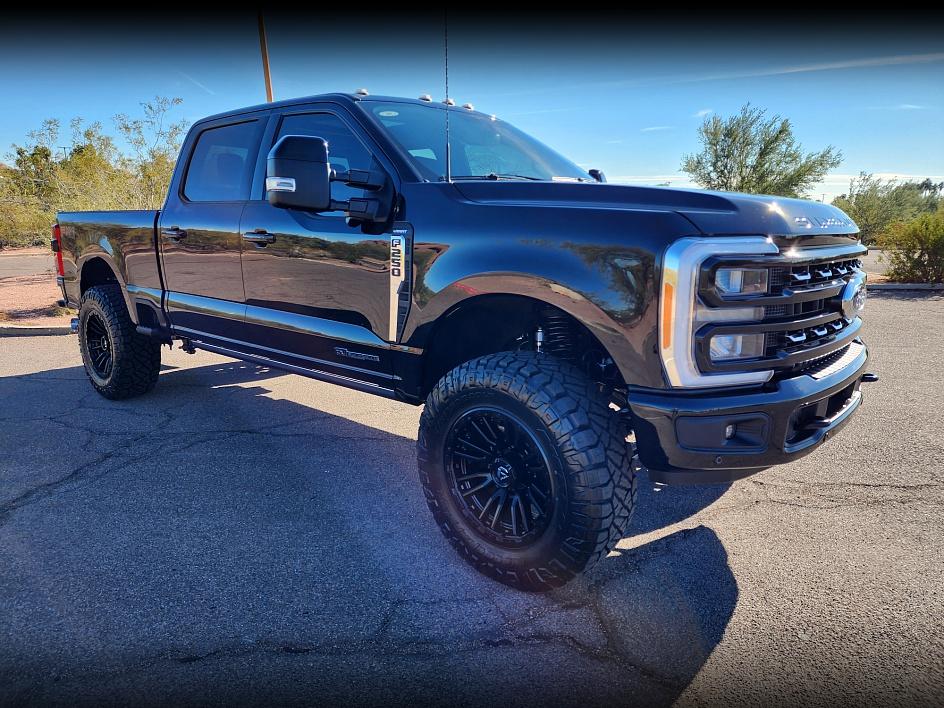 2023 Ford F-250 Lariat photo 6