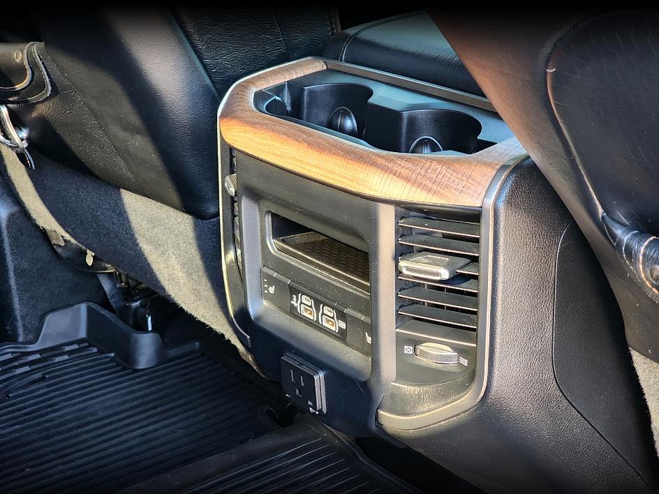 2020 Ram 3500 Laramie Longhorn photo 16