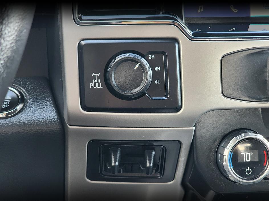 2022 Ford F-350 Lariat photo 31
