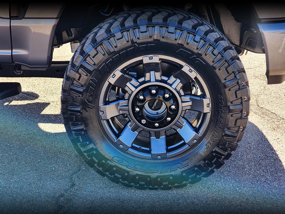 2023 Ford F-250 Lariat photo 10