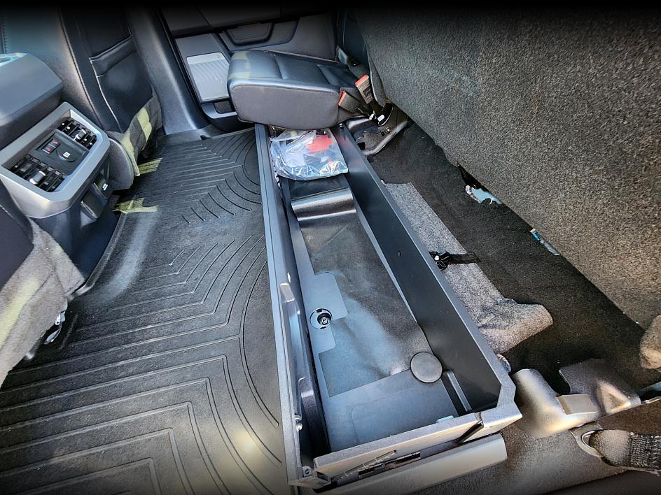 2023 Ford F-250 Lariat photo 17