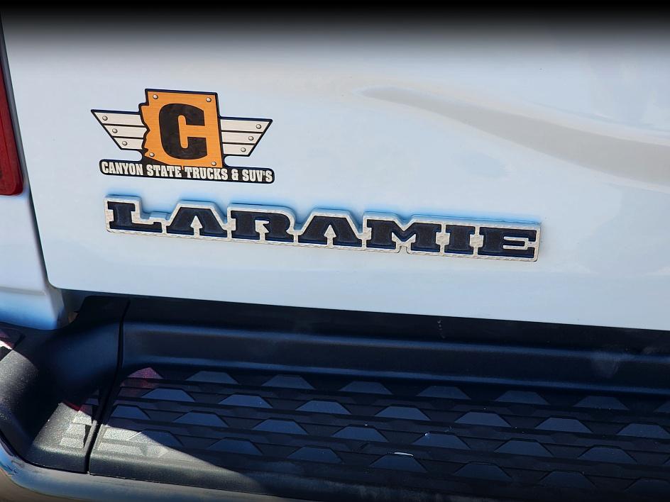 2019 Ram 3500 Laramie photo 10