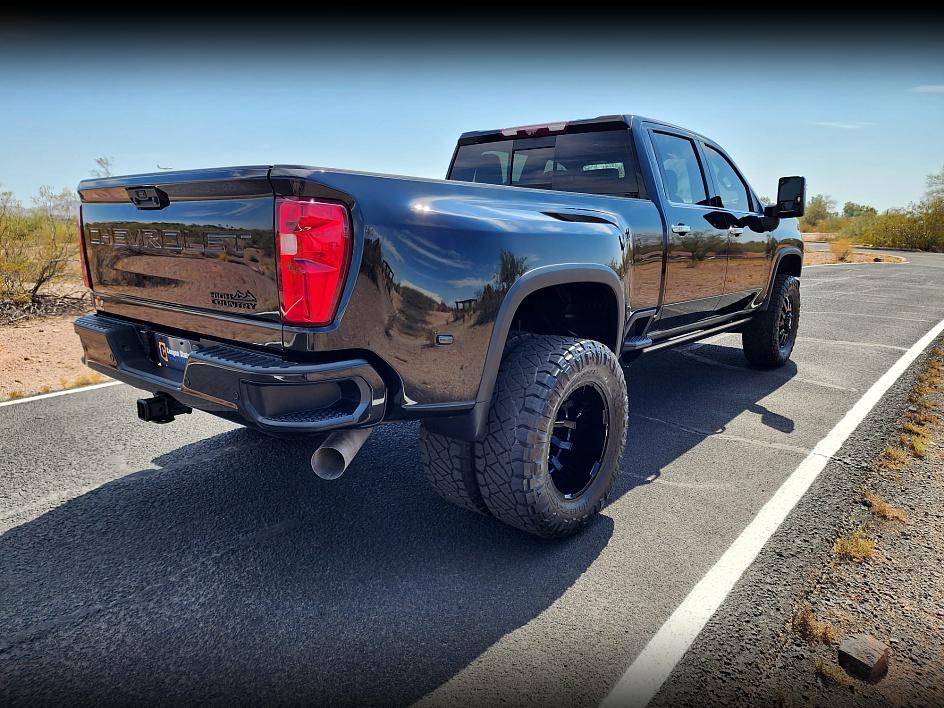 2021 Chevrolet Silverado 3500HD High Country photo 4