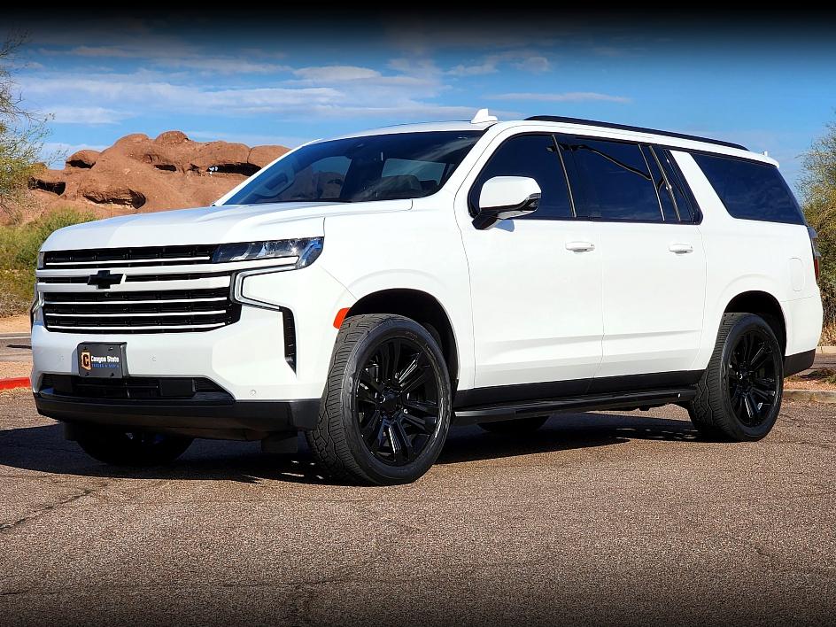 2021 Chevrolet Suburban LT's photo