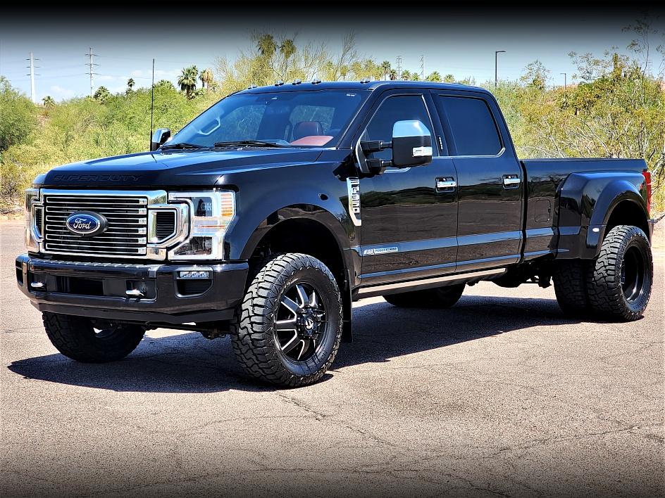 2022 Ford F-350 Super Duty Platinum