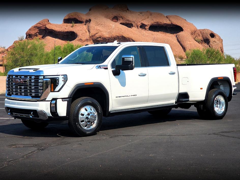 2024 GMC Sierra 3500HD Denali