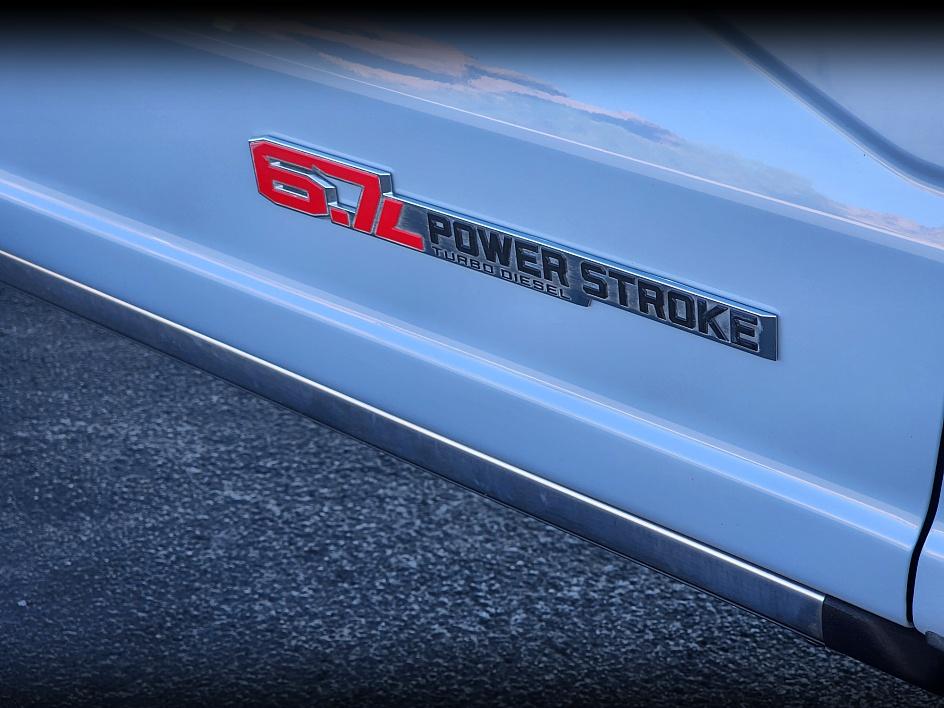 2024 Ford F-350 Super Duty Platinum - Photo 9