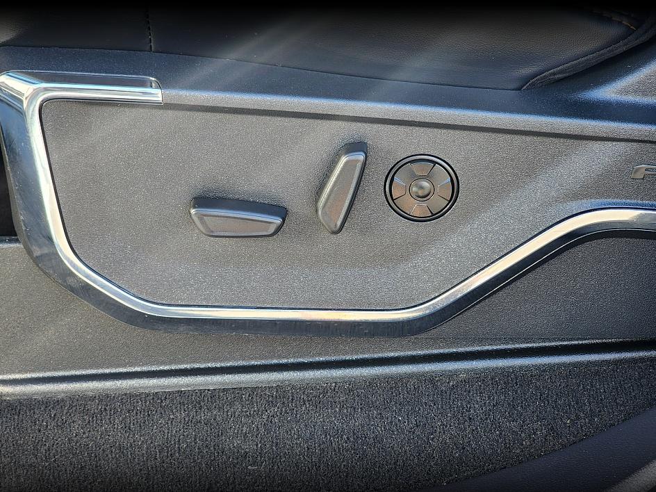 2024 Ford F-350 Super Duty Platinum - Photo 13