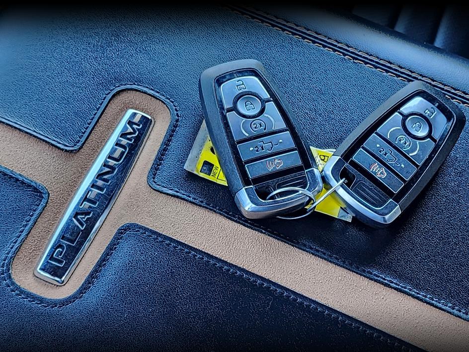 2024 Ford F-350 Super Duty Platinum - Photo 40