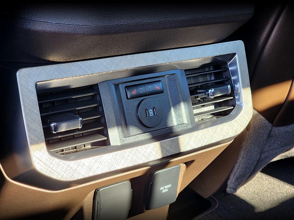 2023 Ford F-450 Super Duty King Ranch - Photo 21