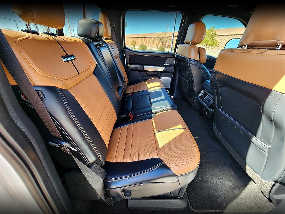 2024 Ford F-450 Super Duty Platinum - Photo 16