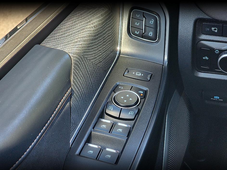 2024 Ford F-450 Super Duty Platinum - Photo 31